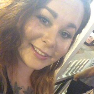 Meet your Posher, Elayne